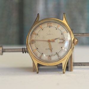ZENTRA   German  mechanical watch ZentRa - not working, for spares repair, scrap gold