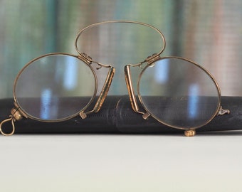 C-bridge pince nez spectacles, Antique European eye glasses,  late 1800 early 1900s , antique spectacles, steampunk cosplay