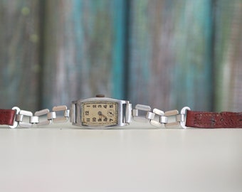 1920-30s Swiss  Art Deco    mens watch -working condition, no glass