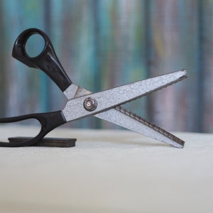 Tesoura de dente de serra e corte ondulado da URSS dos anos 1970, tesoura serrilhada com padrão ondulado de 210 mm e corte artesanal