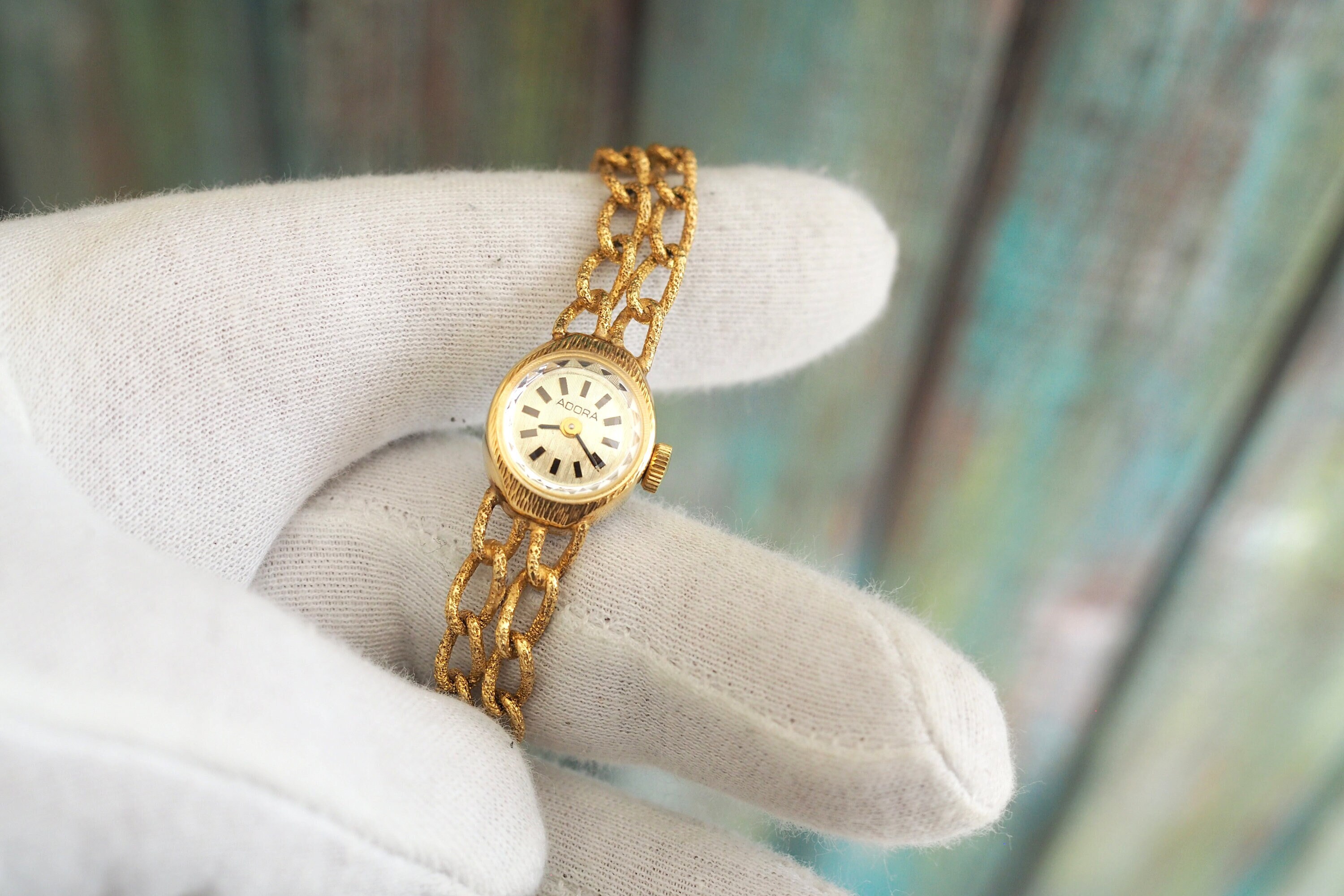 PALLAS ADORA Tiny Vintage German Mechanical Wind up Bracelet