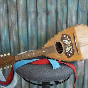 Vintage Italian Mandolin with Inlaid Butterfly Motif and Original Soft Case – Folk Art String Instrument Decor