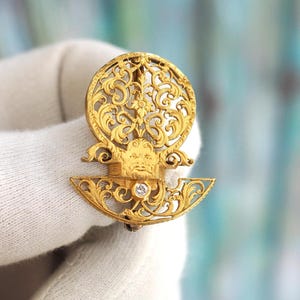 Antique Gold Plated Brass Brooch with Diamond – Hand Engraved Victorian Filigree Pin
