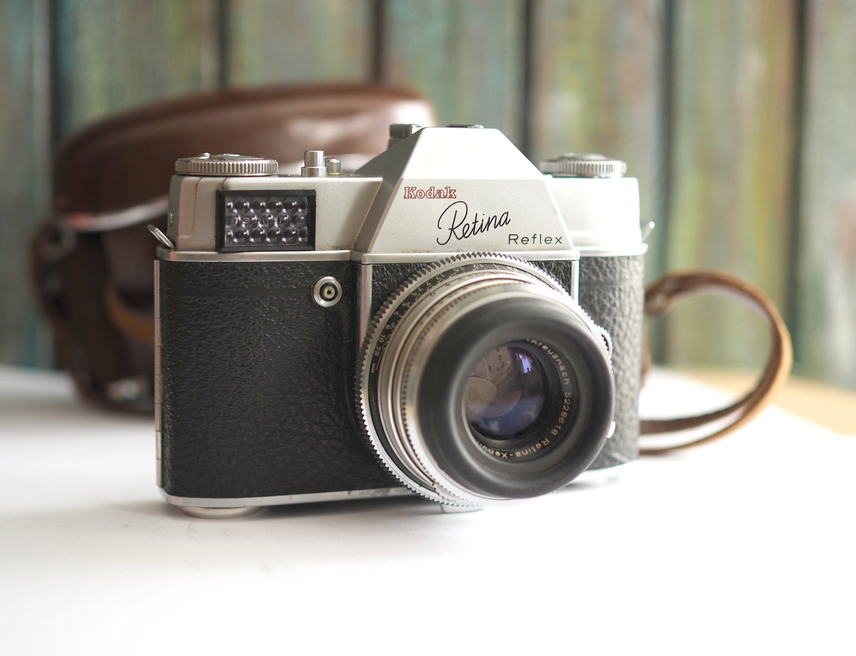 ドイツ製？Kodak ヴィンテージフィルムカメラ Rare Kodak 1950s Tourist II Vintage Folding Camera EUC | eBay