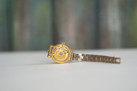 ENICAR Reloj mecánico de fabricación suiza ENICAR no funciona