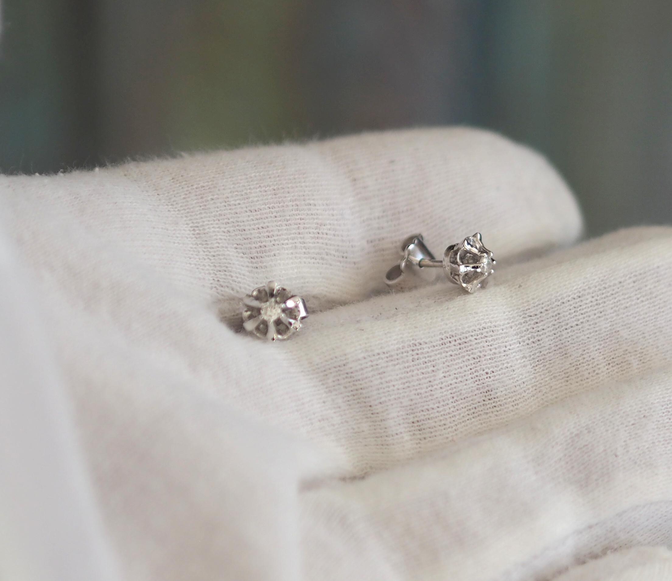 Boucles D'Oreilles Clous En Or Blanc 14k Avec Diamants De Labo - Créés Sur Mesure