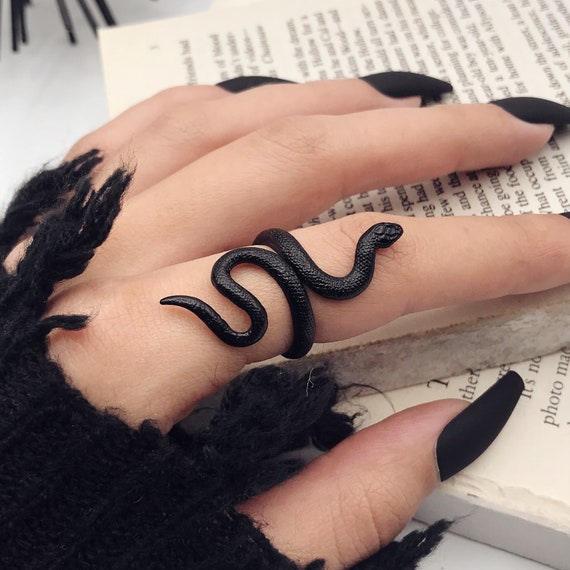 Black Viper' Snake Ring with Zircon Crystal Eyes