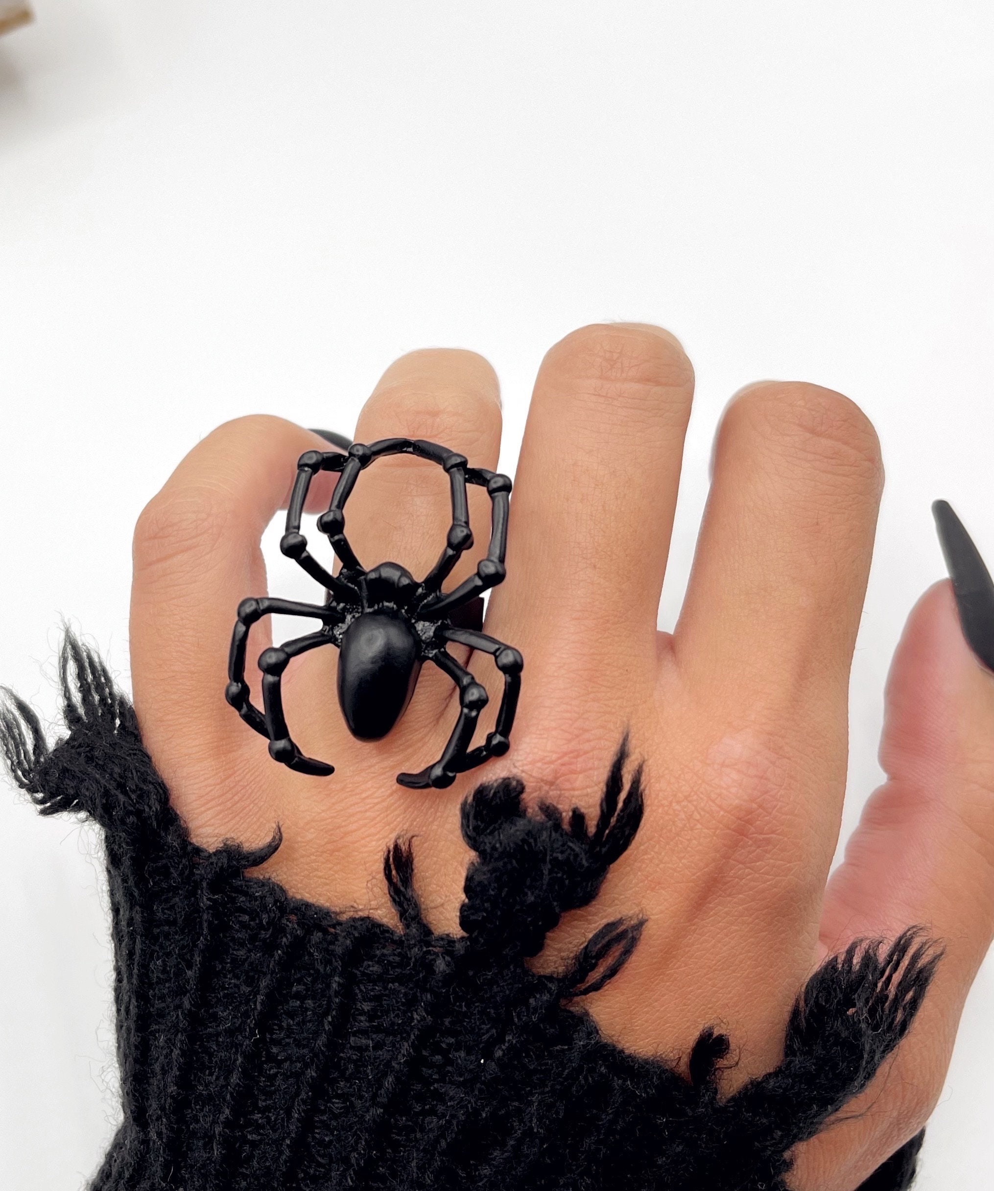 Gothic Heart Blade Crossbody Bag Black Egirl Aesthetic Clothes Punk –  Aesthetics Boutique