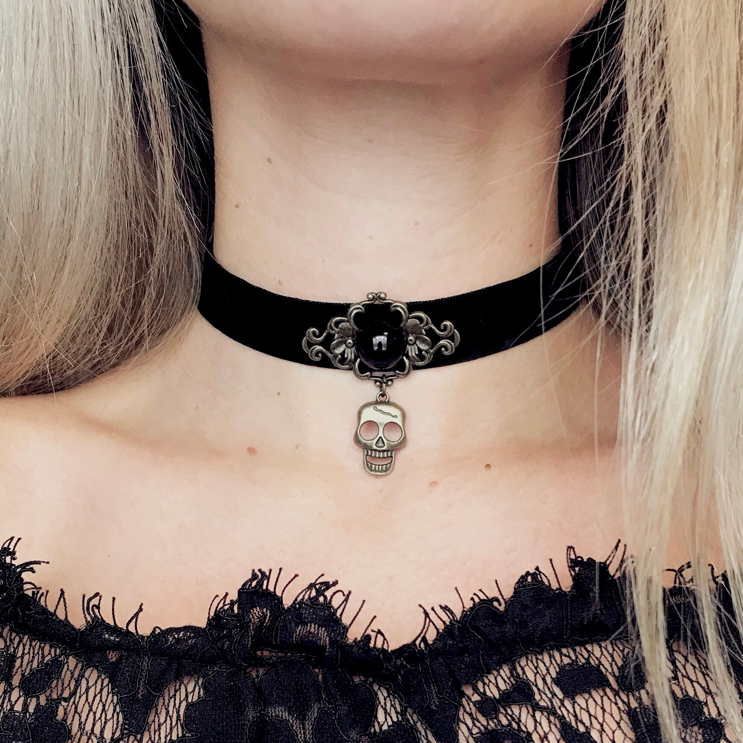 Skull Choker Black Velvet Skull Charm Necklace Steampunk Victorian Vintage  Goth Necklace Gothic Jewelry Skull Necklace Halloween 