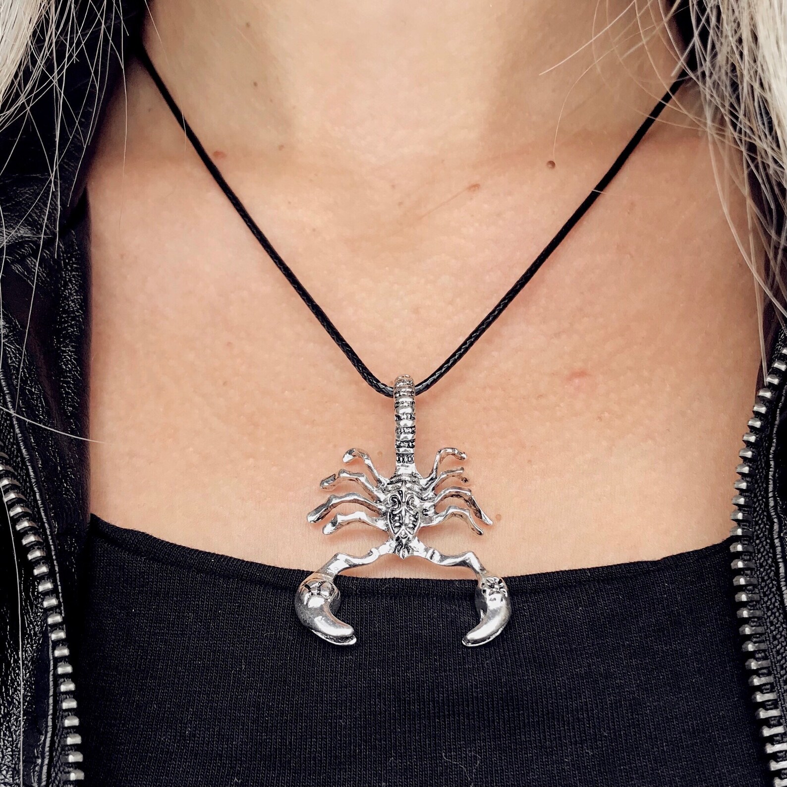 Scorpion Necklace Scorpio Necklace Zodiac Jewelry Black Etsy