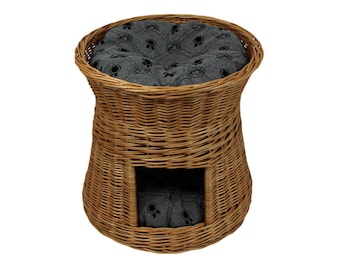 Wicker Cat Cave Bed: Two-Story Indoor Cat House with Cushions