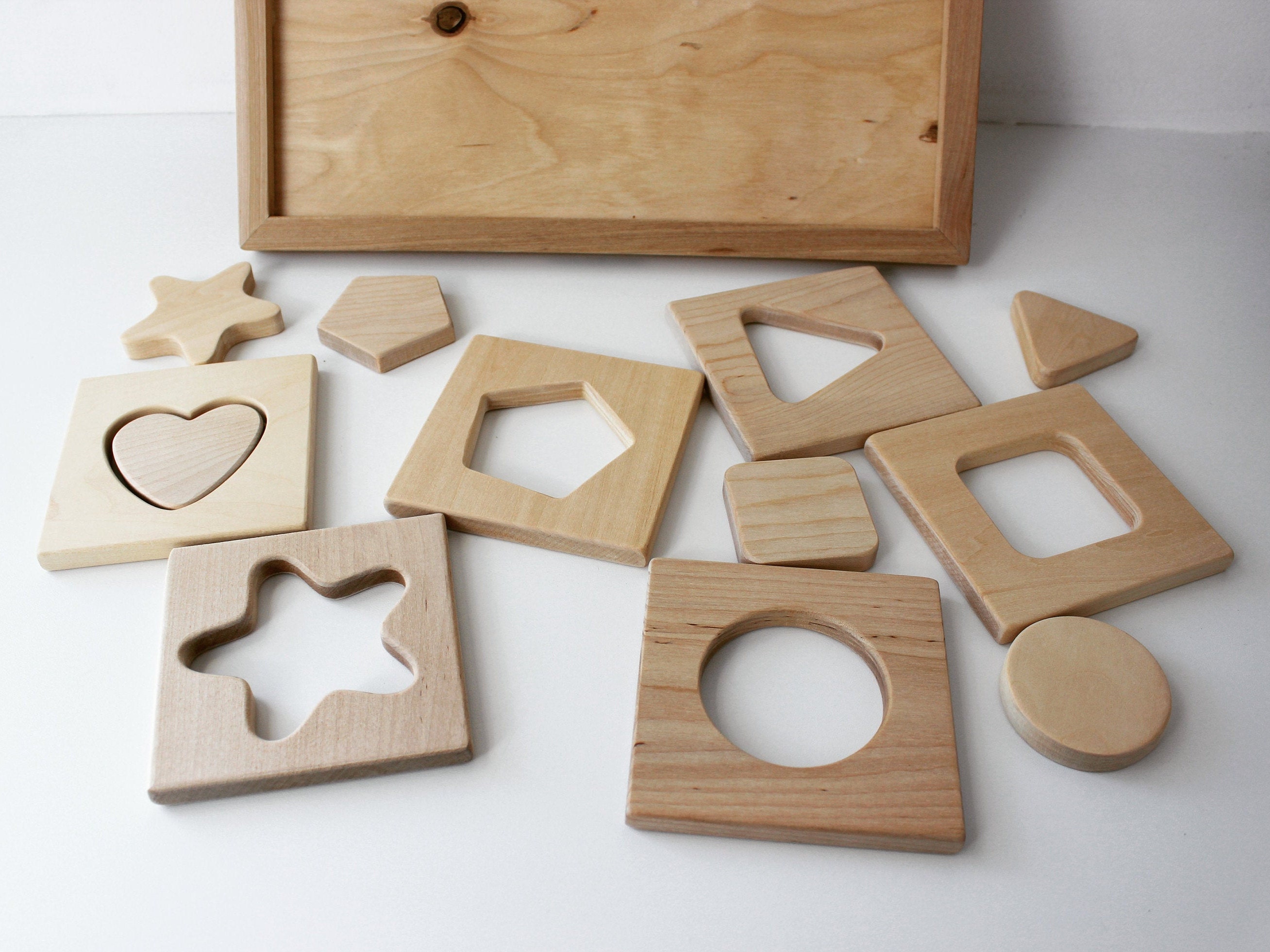 Puzzle board. Puzzle board