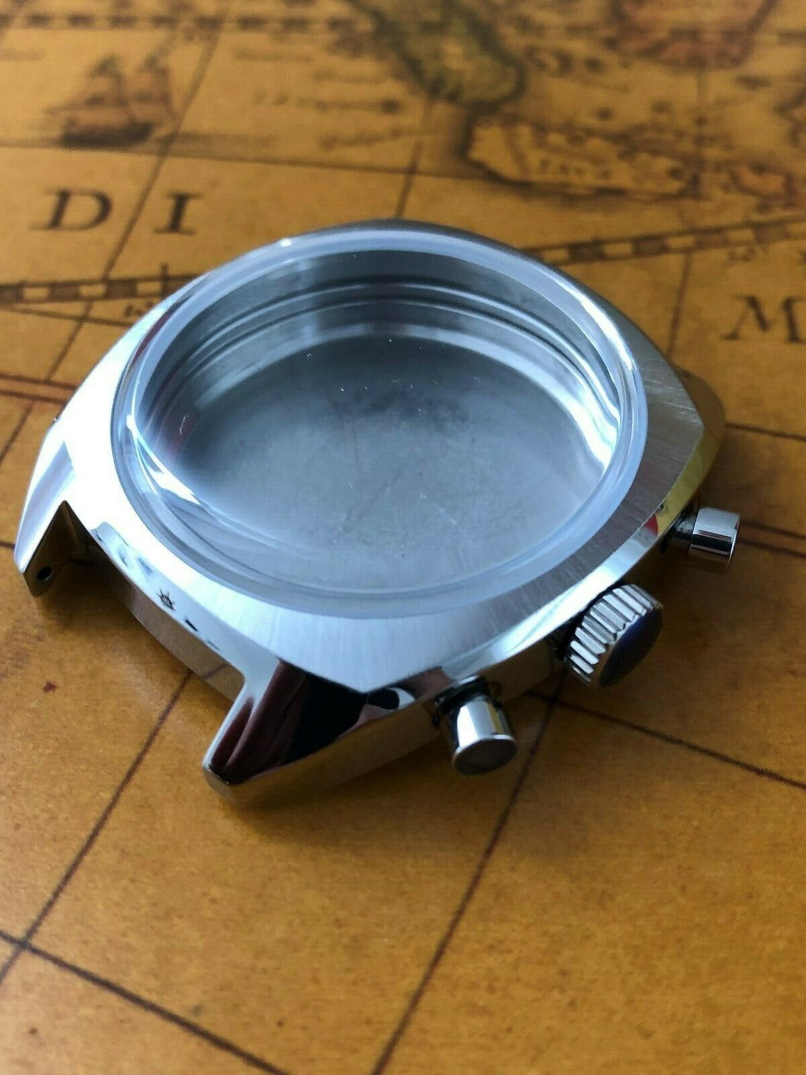 chronograph watch case