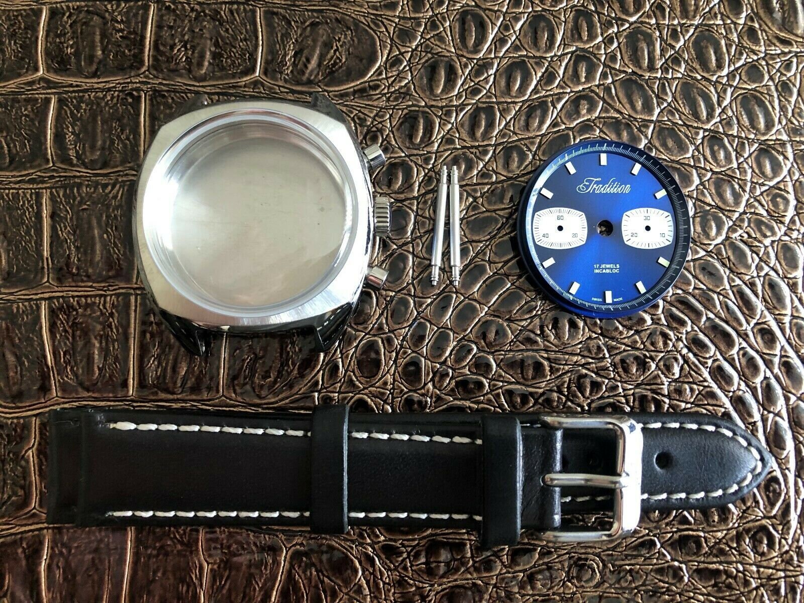 chronograph watch case