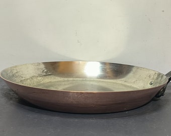 Antike französische Kupferpfanne, großer Kochtopf, Kupferpfannen, Kunstdekoration, Küchenkunst, Made in France
