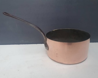 Vintage französischer Kupfertopf, Küchenkunst, Kunstdekoration, Shabby Chic
