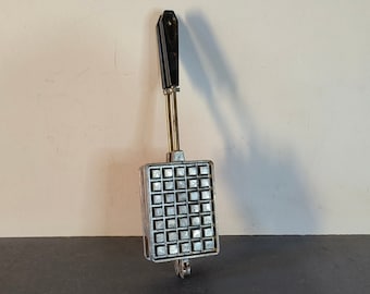 Vintage Waffle Maker and Croque-Monsieur, Art Decoration, Tableware, Made in France