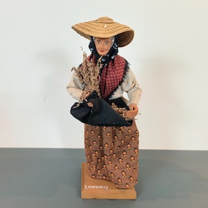Santon de Provence Landucci, Made in France, the washerwoman, Provencal product