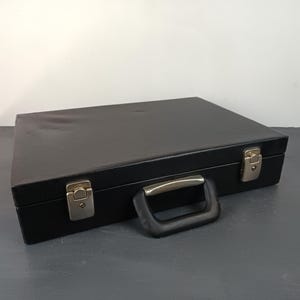 Ancien attaché-case, porte-document vintage , Ancienne malette noire, ancienne sacoche, valise vintage,