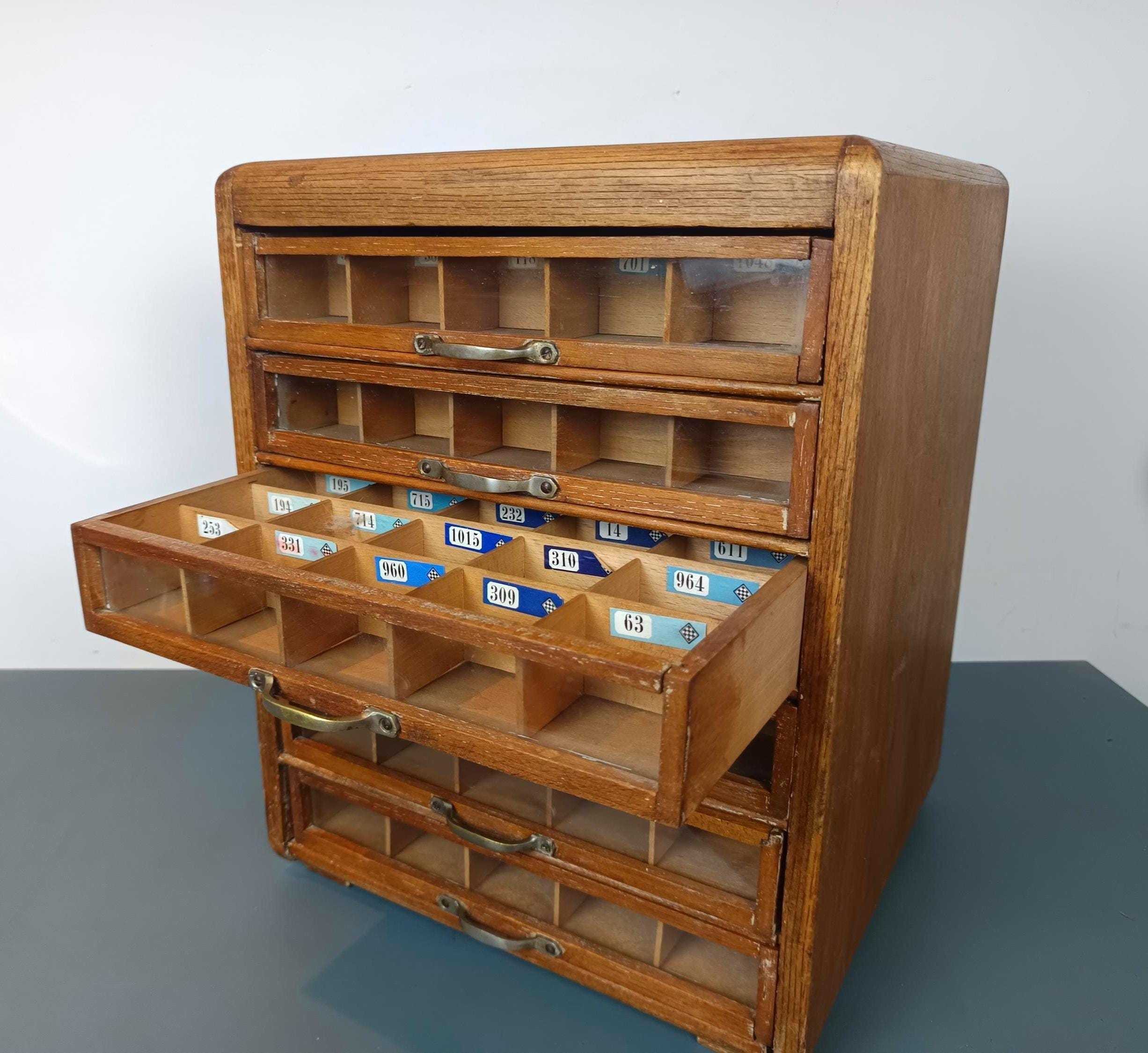 Gutermann Thread Organizer - Etsy