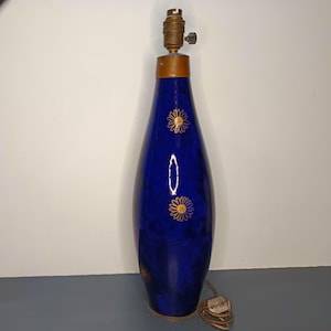 Antique Sèvres marbled blue/purple lamp 1900, Manufacture de Sèvres, fine gold gilding, Made in France, antique lamp