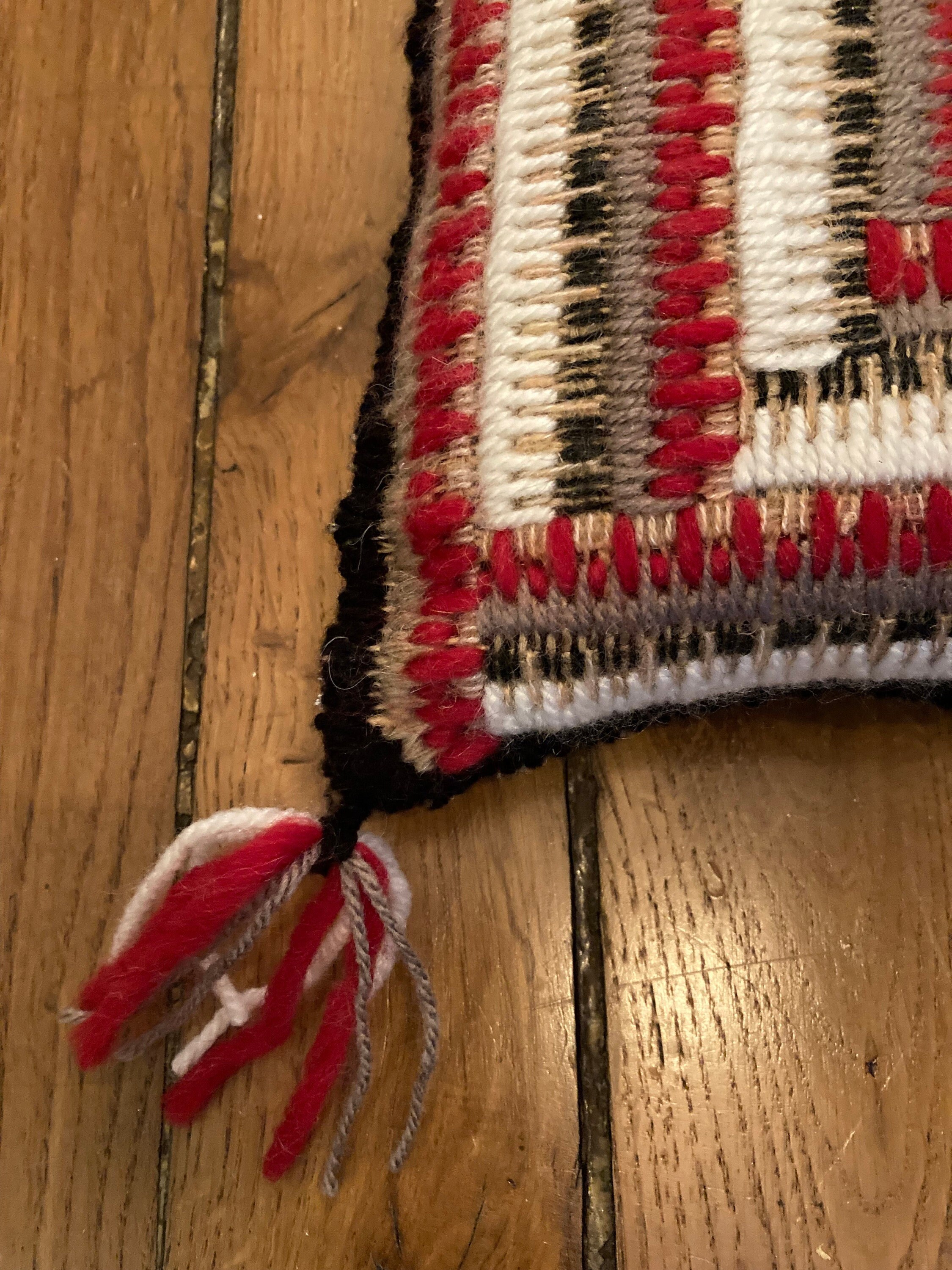 Coussin Décoratif Brodé à La Main