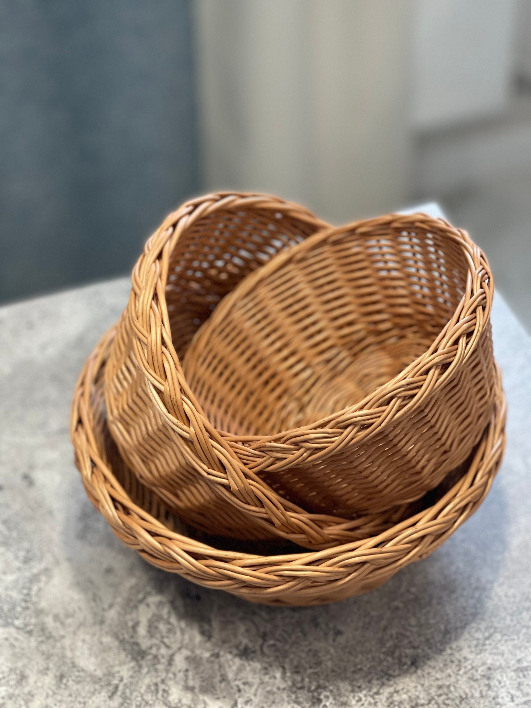 Garneck Imitated Rattan Woven Basket Oval Fruit Bread Basket Household Desktop Organizer Storage Basket 