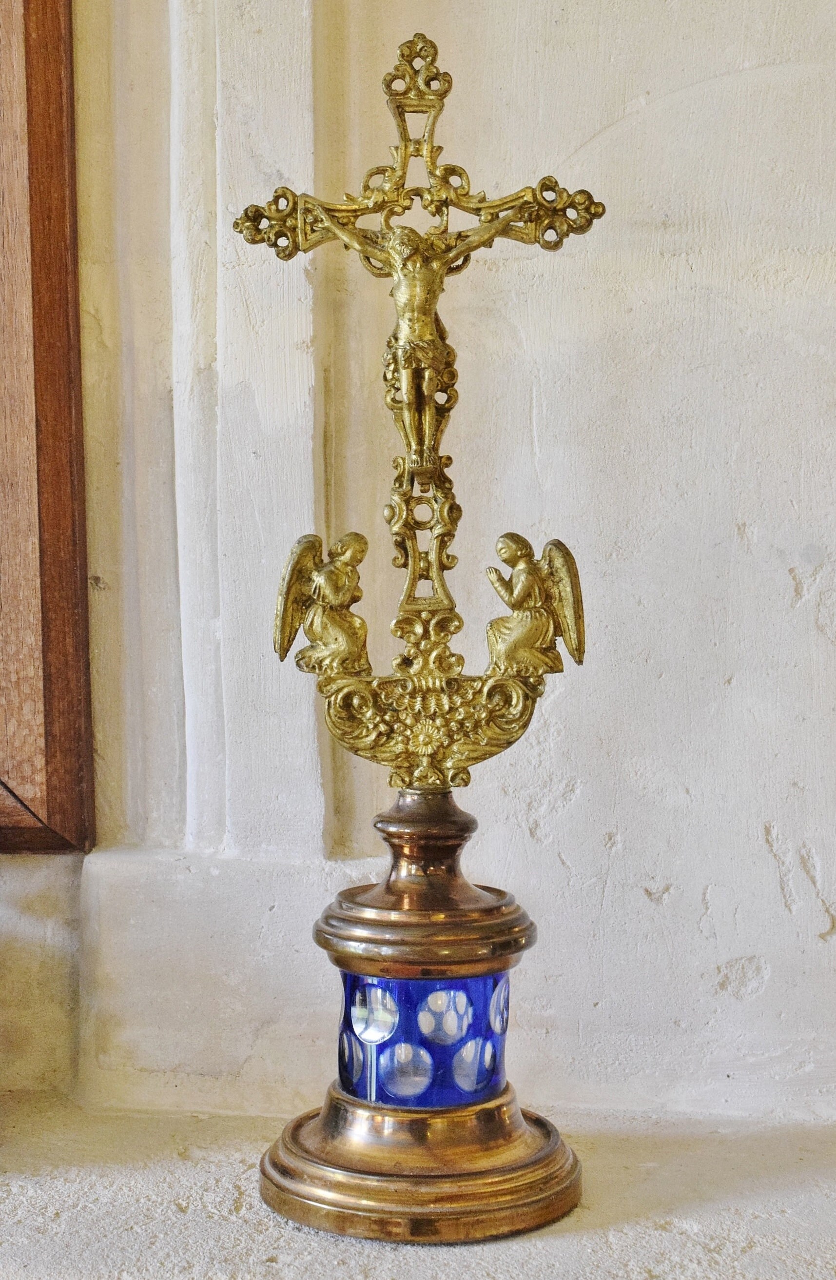 Superbe Croix d'autel/Crucifix Antique Français Église, Verre de Baccarat, Anges