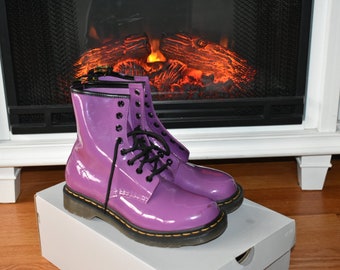 Dr. Martens Lens Patent Leather 8 Martin boots Black Purple