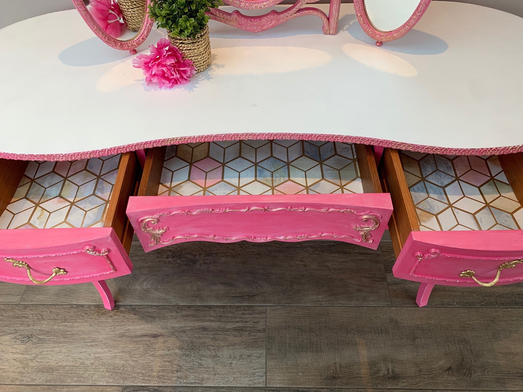 Hand Painted French Style Dressing Table: Pink & Gold Vanity With Mirror - Etsy Hand Painted French Style Dressing Table: Pink & Gold Vanity With Mirror - Etsy