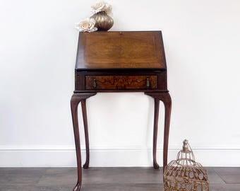 Vintage Walnut Slant-Front Writing Desk, Petite bureau, small workspace vintage furniture