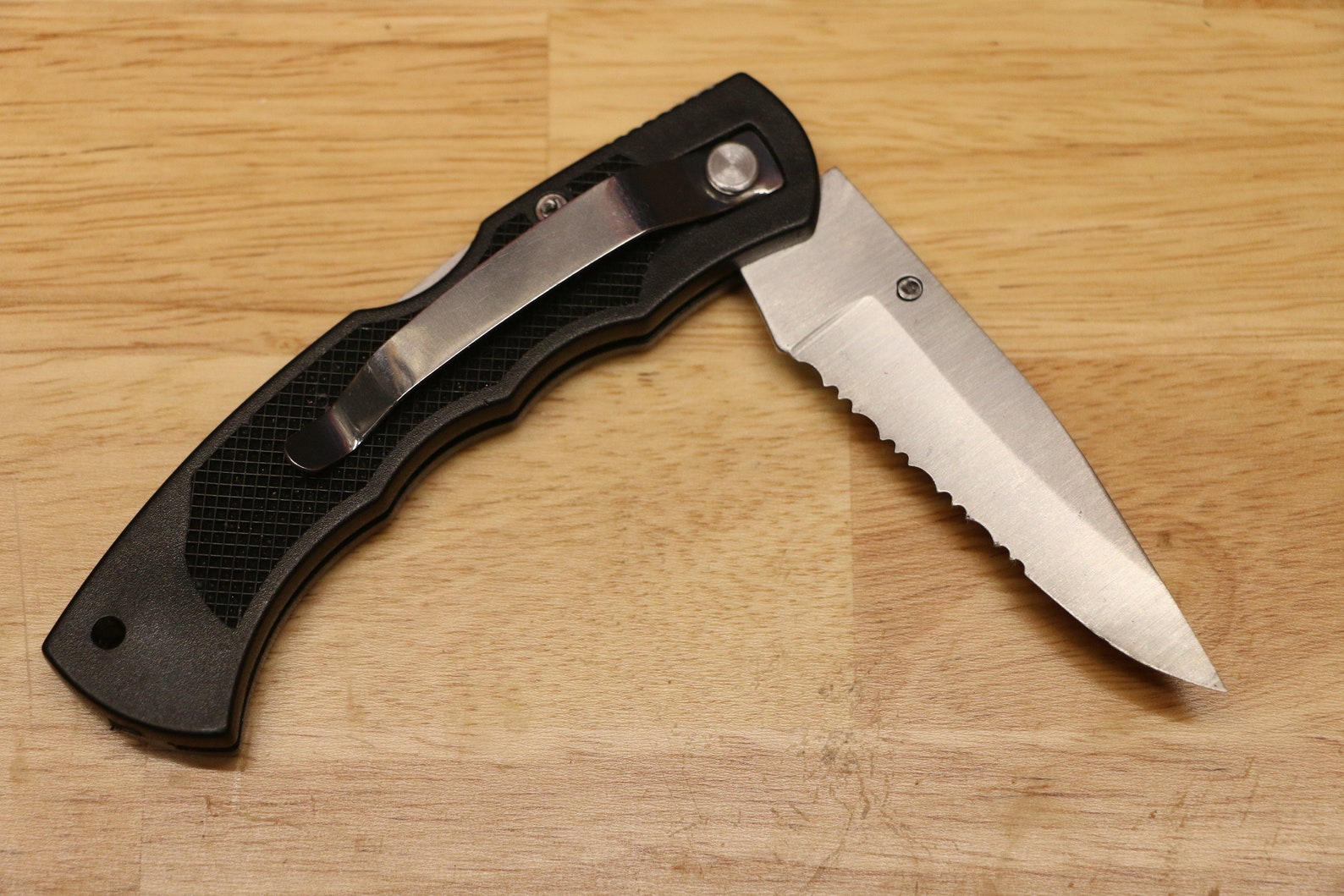 Combination Serrated Blade Pocket Knife Preowned Etsy
