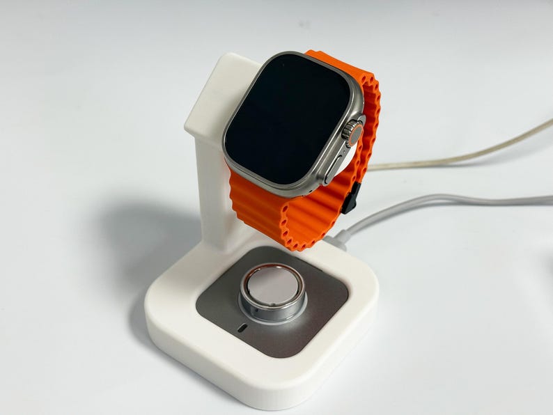 2-in-1 Apple Watch & Oura Ring Charger Stand - Thumbnail 2