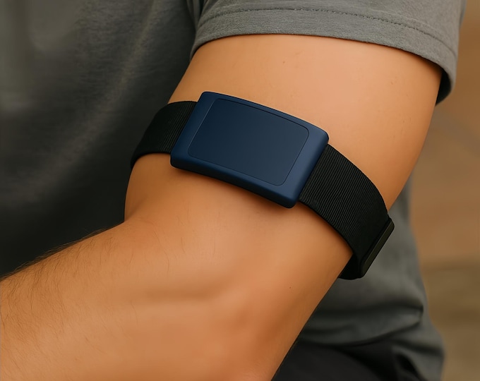 Amazfit Helio Arm Band – Adjustable Black Nylon Bicep Strap (Also Fits Ankle)