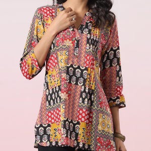 Kurti de algodón con estampado a mano: Túnica Jaipuri Patchwork para mujer
