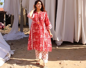 Ensemble kurti en coton taille libre avec impression bloc | Ensemble kurta floral rouge et blanc | Ensemble costume fait main en coton indien | ensemble maternité taille unique