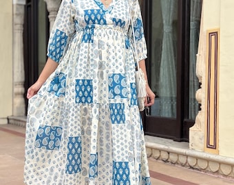 Vestido estampado en bloque de mano /Vestido estampado Jaipuri/ Vestido floral de algodón/Vestido blanco y azul/Hecho a mano en la India/Vestido con corbatas ajustables, espalda abierta