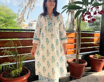 Hand block print Kurta with Pants|Indian Salwar Kameez|Indian cotton suit set for Women|White & Blue Jaipuri Print Kurti set of 2