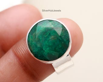 Remarkable Emerald Ring, Green Gemstone Ring, Statement Ring, 925 Sterling Silver Jewelry, Wedding Gift, Ring For Mother
