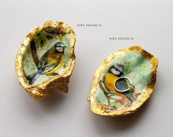 Oyster Shell Trinket Dish | Blue Tit Bird Design | Gold Rimmed Jewellery/Ring Dish | Perfect Gift