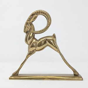 Vintage Mid Century Solid brass Sculpture of Ram Ibex / unique home bookshelf decor /  Vintage Tabletop Sculpture