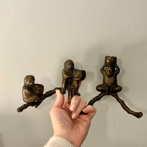 Vintage Bronze Monkey Candelabra / unique bronze monkeys on a branch triple candle holder quirky vintage gift monkey lover gift mom of 3 zdjęcie 9