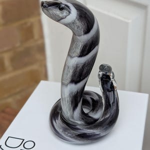 Statuette di Capodanno cinese in vetro soffiato a mano: scimmia, gallo, cane, maiale, coniglio, serpente, pecora.