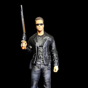 Terminator  T2   Arnold Schwarzenegger  3D Printed statue  Collectible Statue  Gift | Birthday Gift Handmade, Art, Decoration Painted Figure