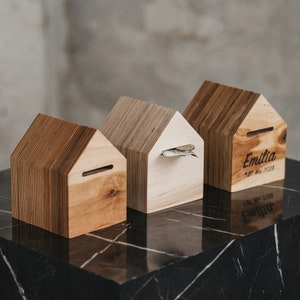 Spardose mit Gravur I personalisiertes Sparschwein aus Holz für Geld Geschenke I Hochzeit, Geburtstag, Geburt, Handmade, Gratis versendet