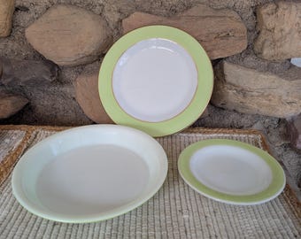 Vintage Pyrex Lime Green Dinnerware Set: 10" Plate, 6.75" Bread Plate, 9" Pie Dish