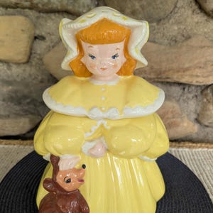 Vintage Goldilocks and Bear Cookie Jar – 13&quot; Tall Ceramic Cookie Jar – 1950s Style, Excellent Condition