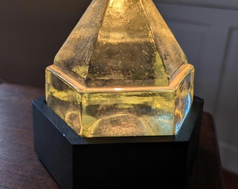 Vintage Nautical Ship Prism Light Lamp Green Glass Hexagon Maritime Accent Light Industrial Coastal Decor Table Lamp 7x6