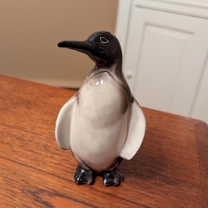Vintage Ceramic Penguin Figurine – Made in Japan – 6&quot; Tall – Mid-Century Animal Decor