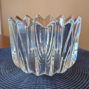 Vintage Orrefors Fleur Crystal Bowl – Signed Jan Johansson 4514-12 – 1980s Heavy Cut Glass – Scandinavian Design